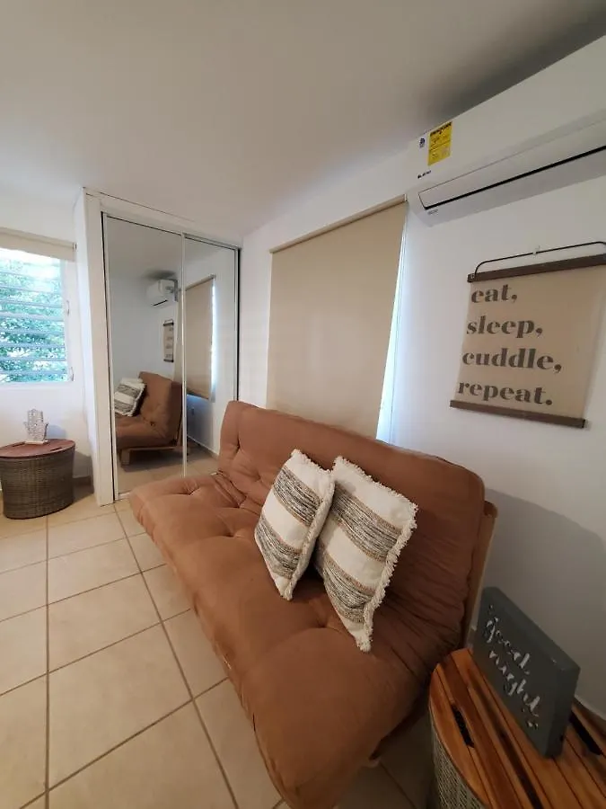 Aguadilla Waves Apt Free Parking & Wifi 8 Minute Walk From Crashboat Beach 0*,